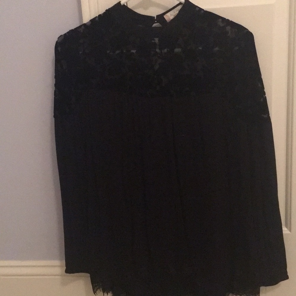 Black lace top